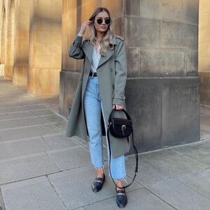 Zara High Waisted Light Wash Straight Denim Jeans with Raw Hem